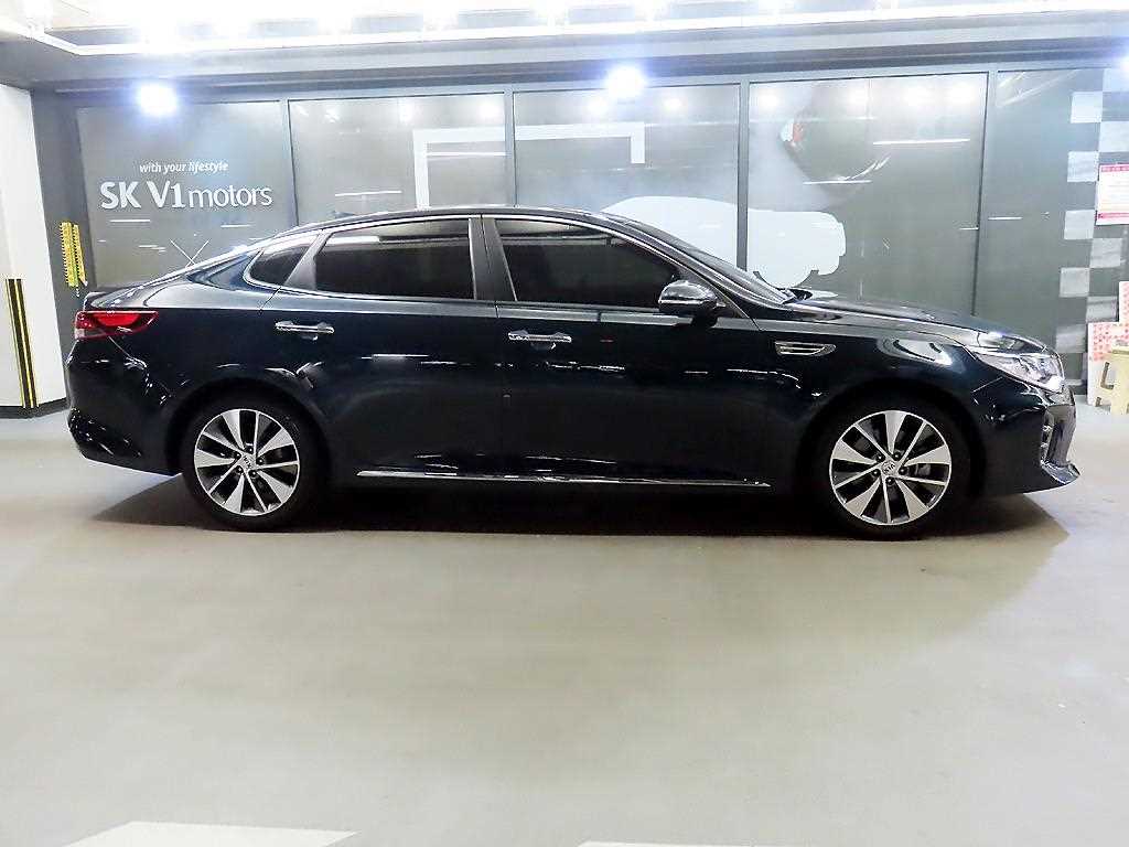 KIA K5 - Vista 3