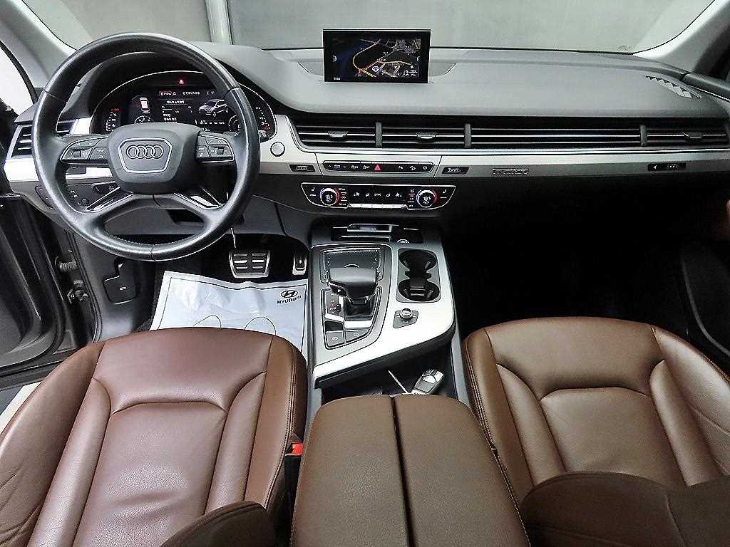 Audi Q7 - Vista 7