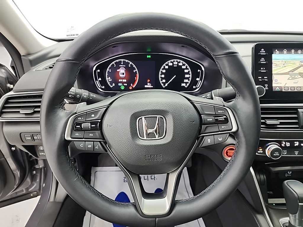 Honda Accord - Vista 9