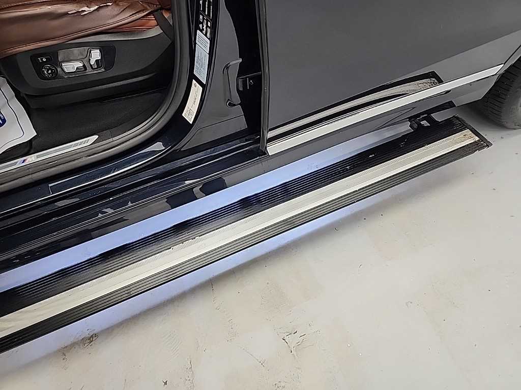 BMW X7 2020 Negro - Importación desde Corea - HF Imports Iquique - Foto 13