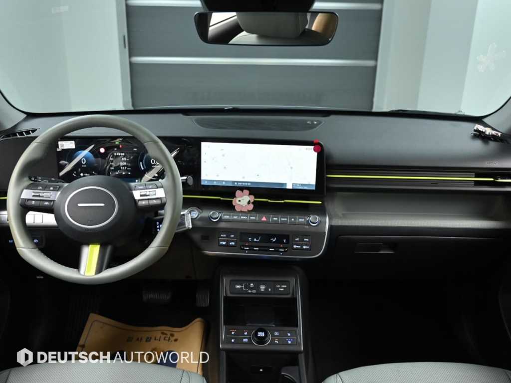 HYUNDAI Kona - Vista 7