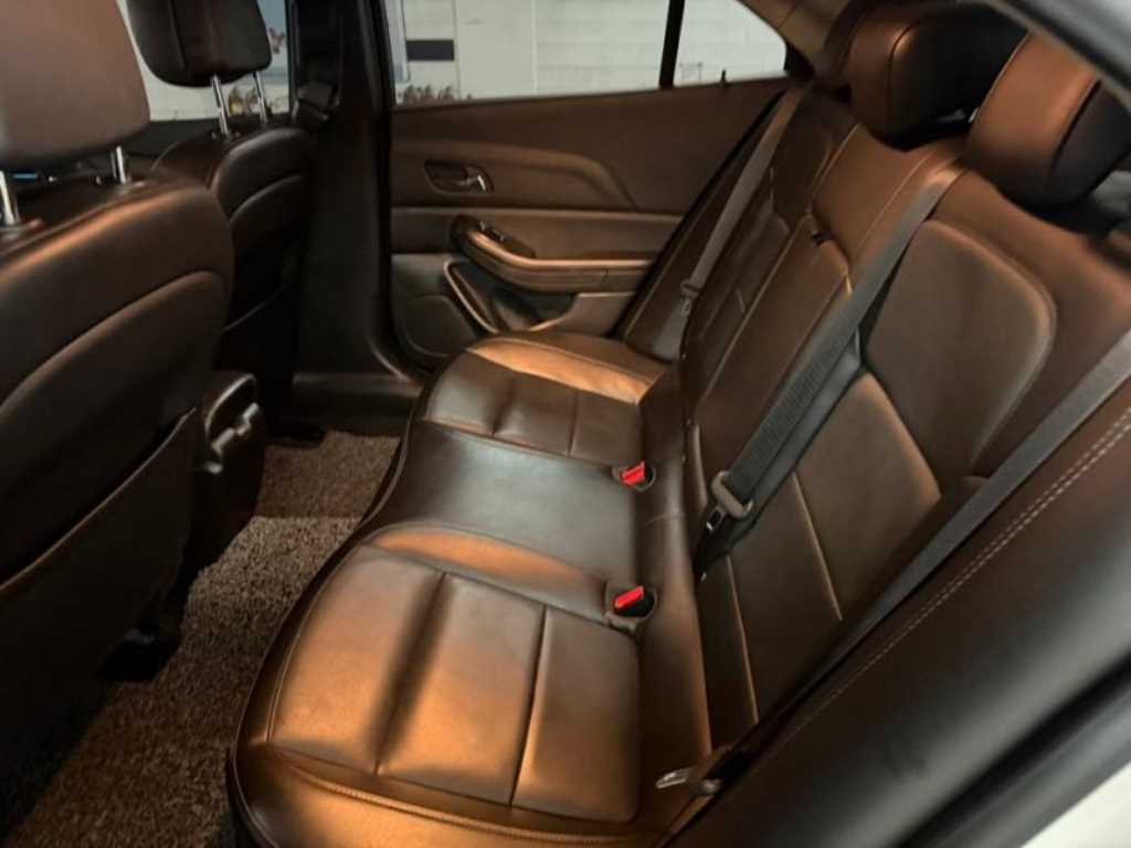 Chevrolet Malibu - Vista 7