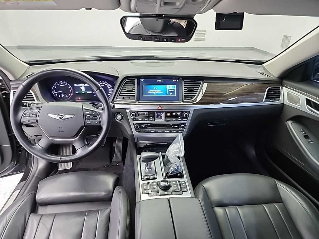 Genesis G80 - Vista 7