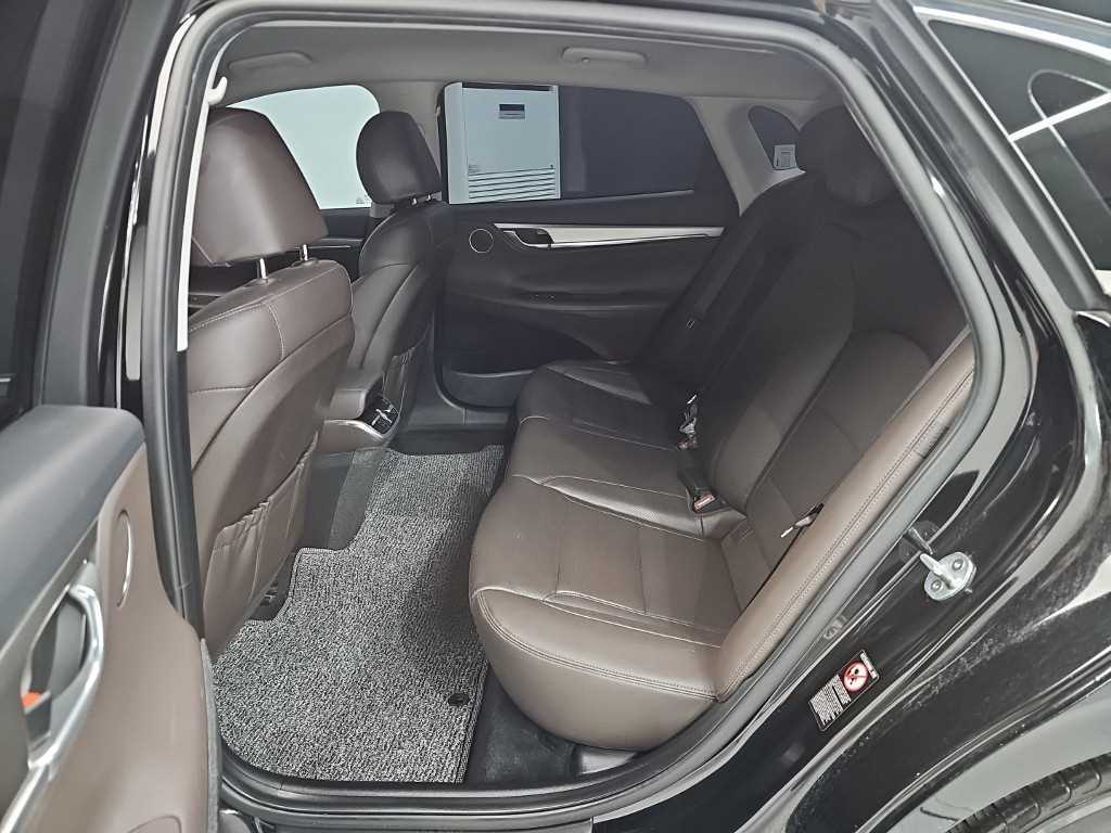 HYUNDAI Grandeur - Vista 12