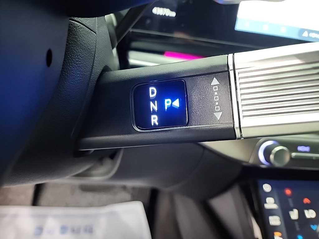 HYUNDAI Grandeur - Vista 8