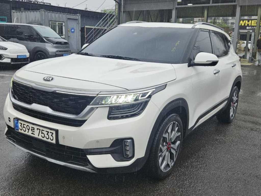KIA Seltos - Vista 2
