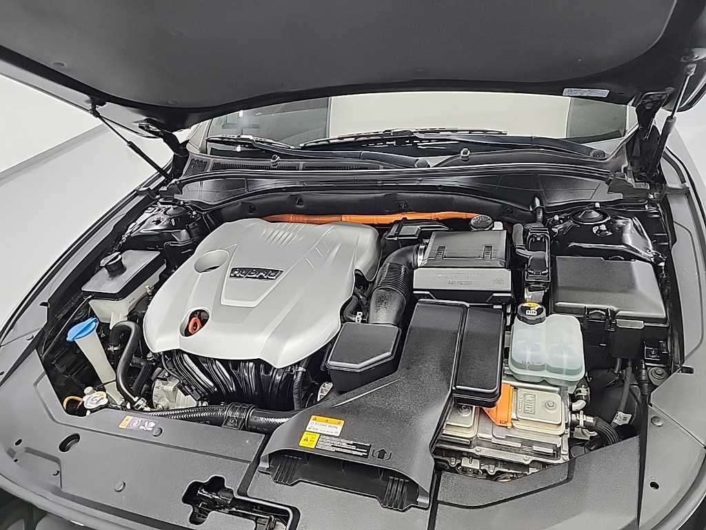 HYUNDAI Grandeur - Vista 5