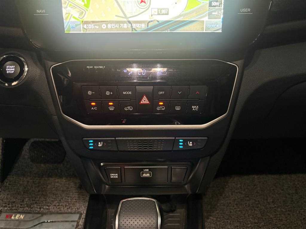 Ssangyong Tivoli - Vista 11