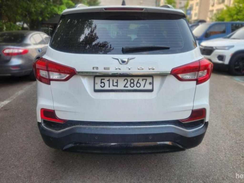 Ssangyong Rexton - Vista 2