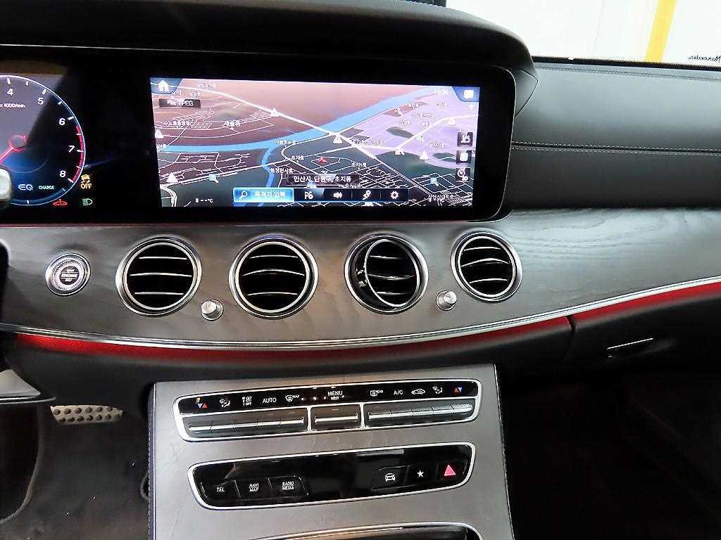 Mercedes Benz E class 2021 Gris - Importación desde Corea - HF Imports Iquique - Foto 15
