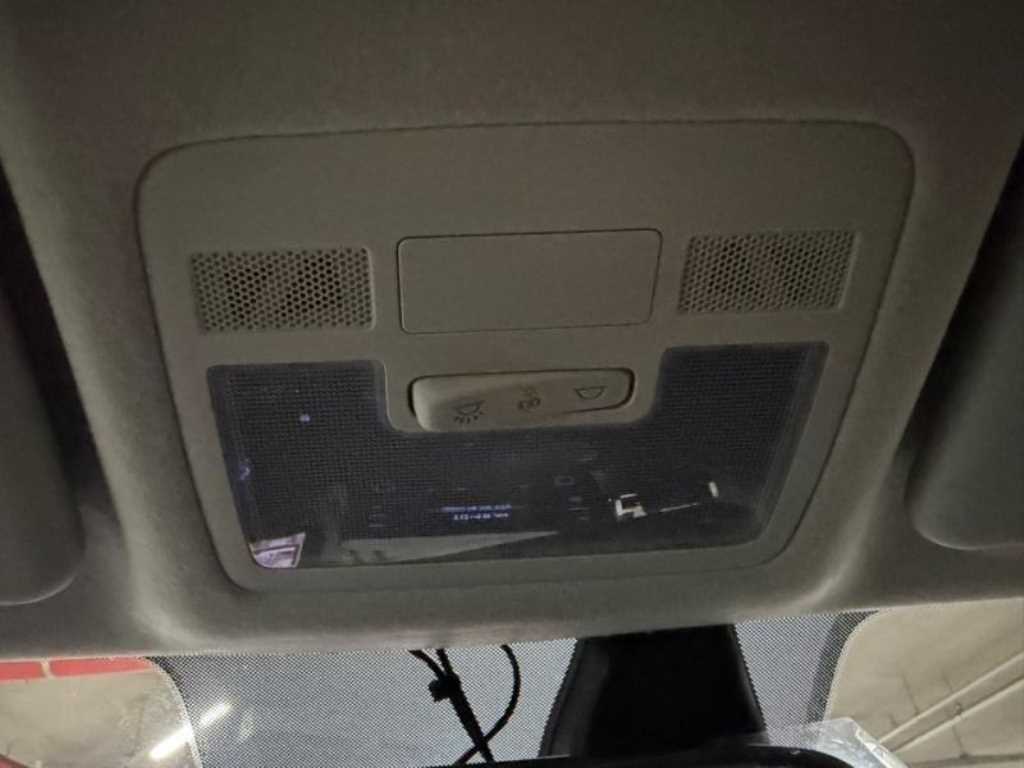 HYUNDAI Casper - Vista 12