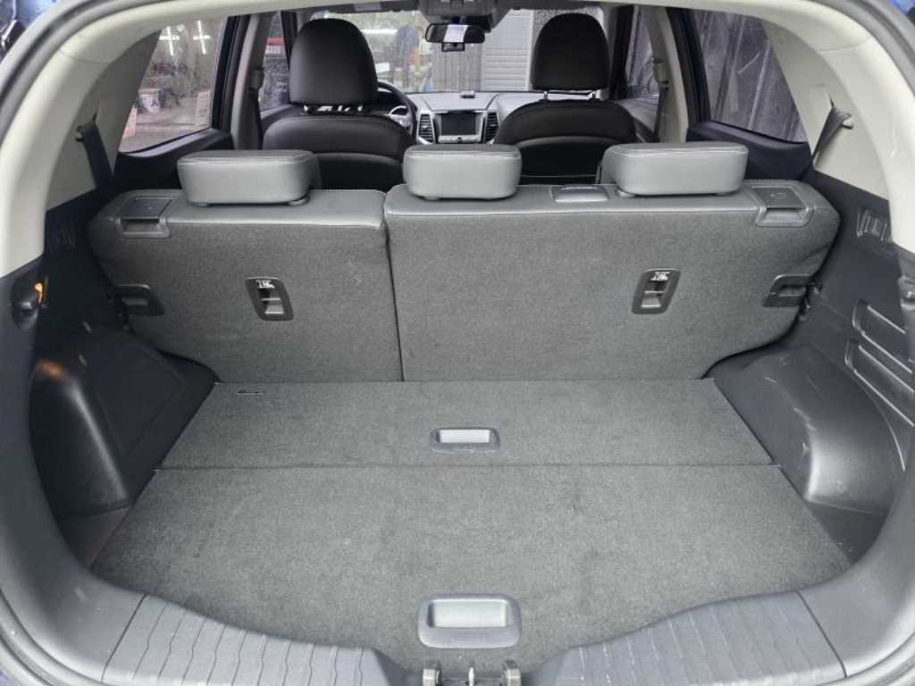 Ssangyong Tivoli 2019 Azul - Importación desde Corea - HF Imports Iquique - Foto 19