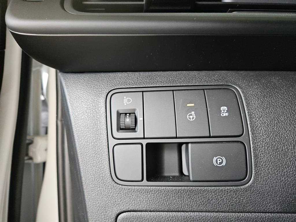 HYUNDAI Staria - Vista 12