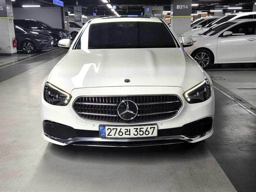 Mercedes Benz E class - Vista 2