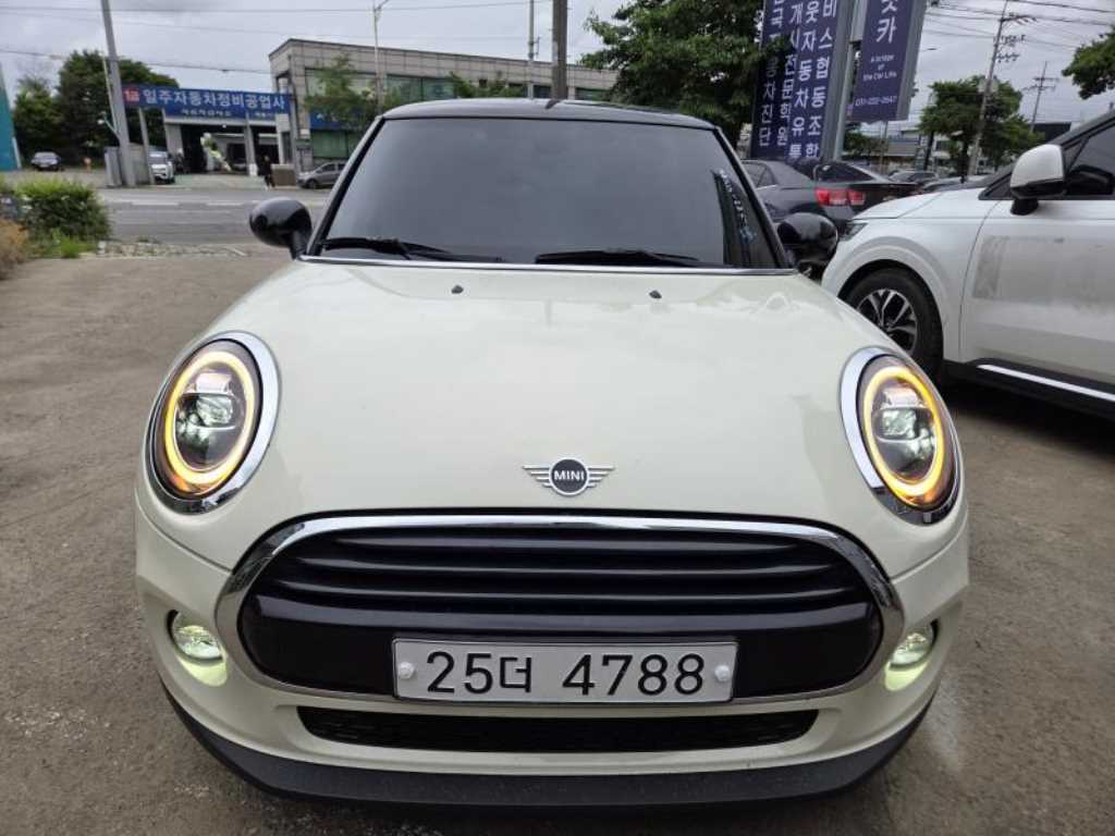 Mini Cooper 2019 Blanco - Importación desde Corea - HF Imports Iquique - Foto 1