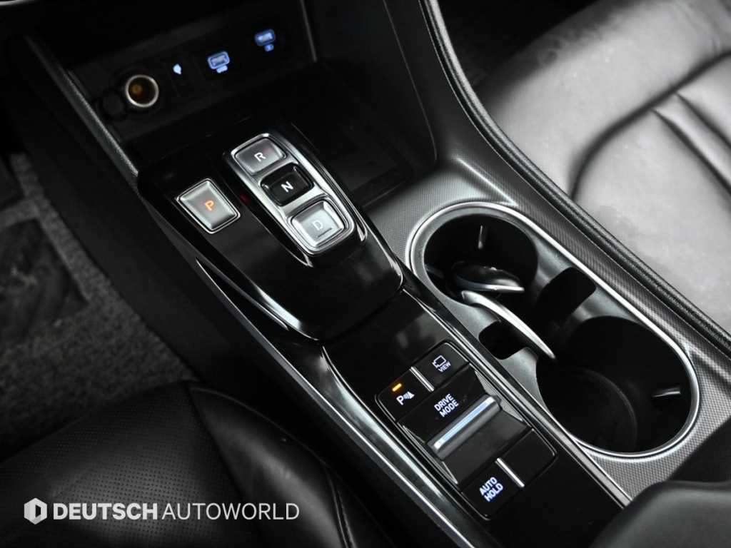 HYUNDAI Sonata - Vista 9