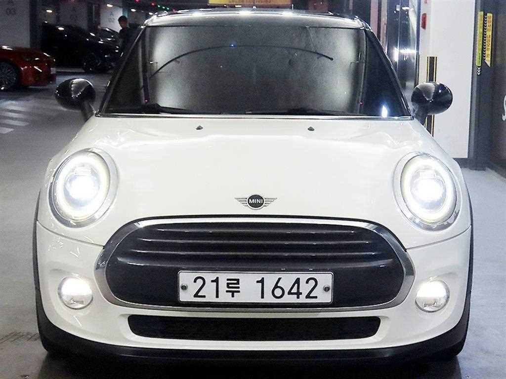Mini Cooper - Vista 2