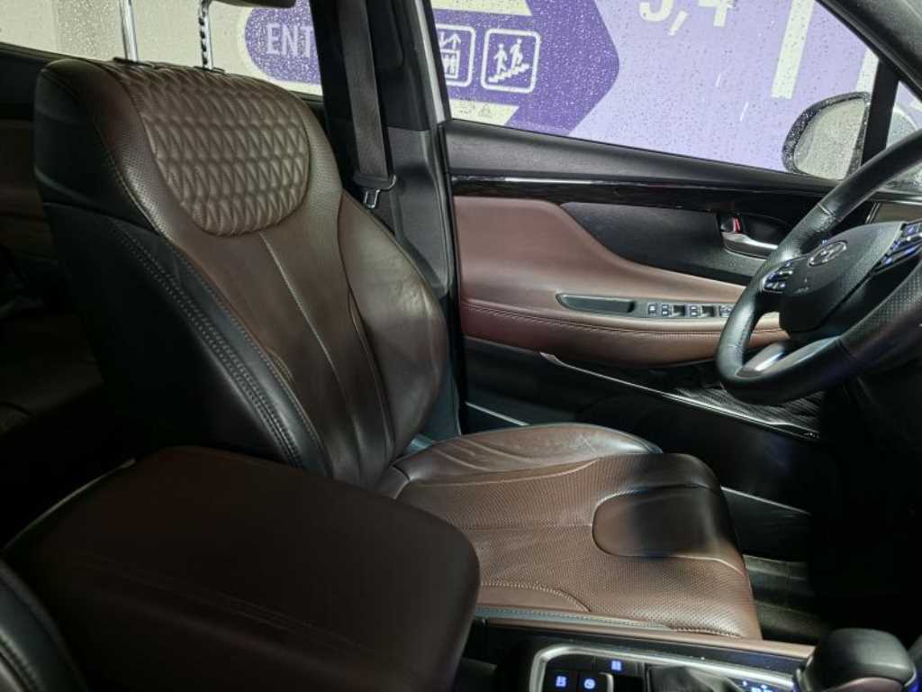 HYUNDAI Santa Fe - Vista 9