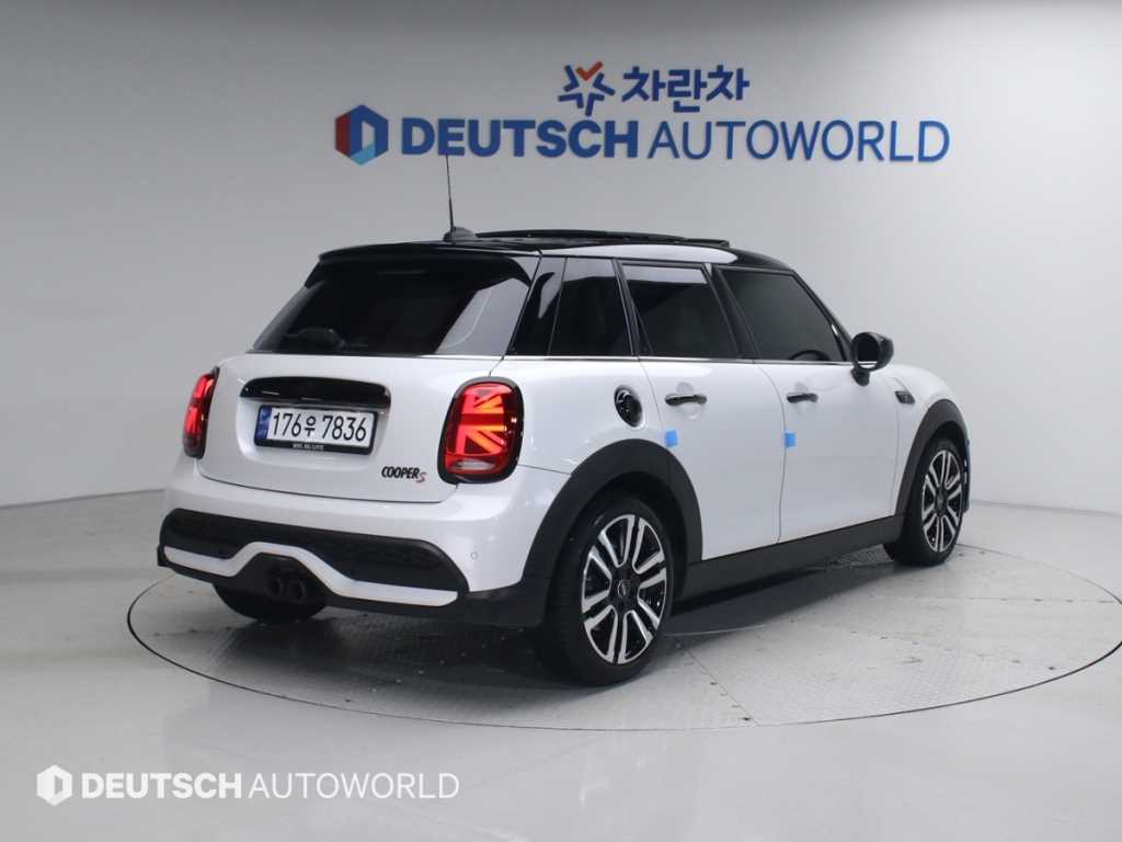 Mini Cooper - Vista 3