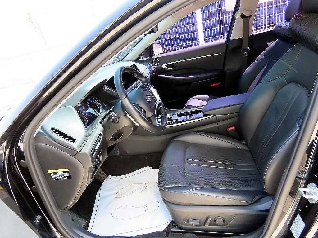 HYUNDAI Sonata - Vista 5