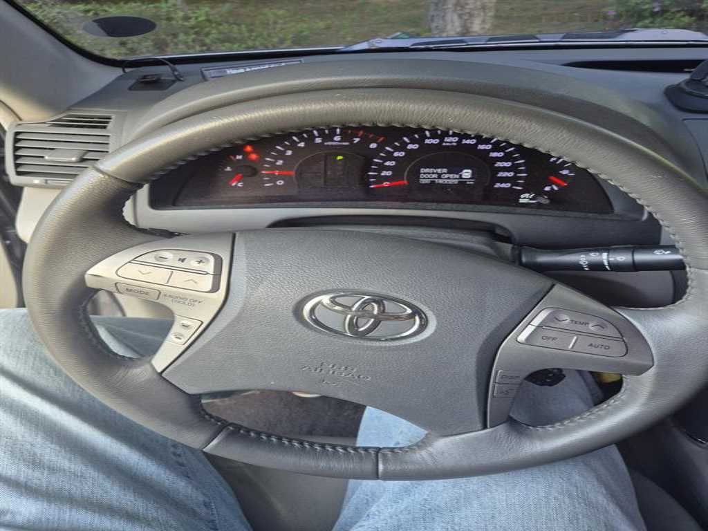 Toyota Camry - Vista 10