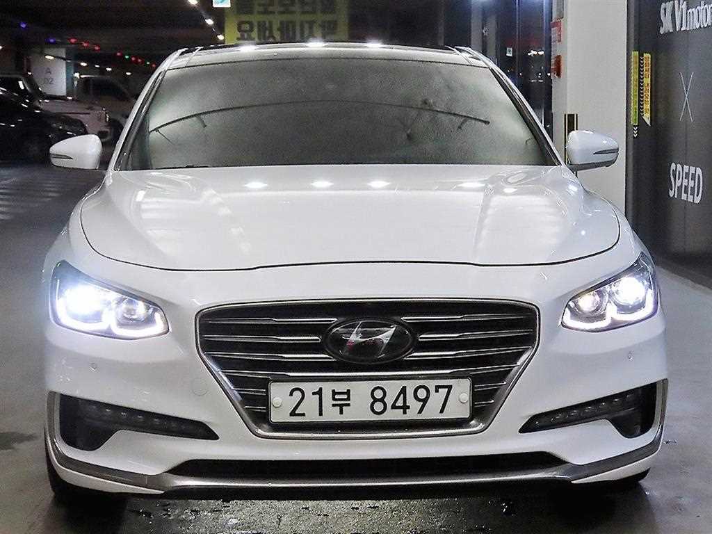 HYUNDAI Grandeur - Vista 2