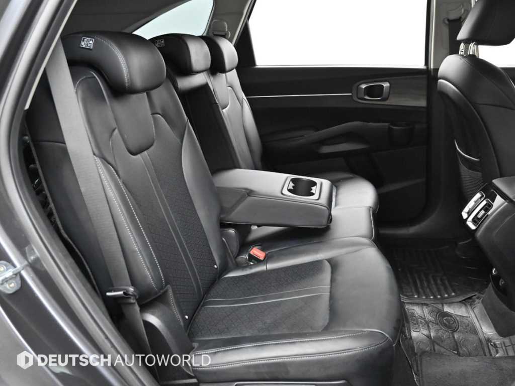 KIA Sorento - Vista 12