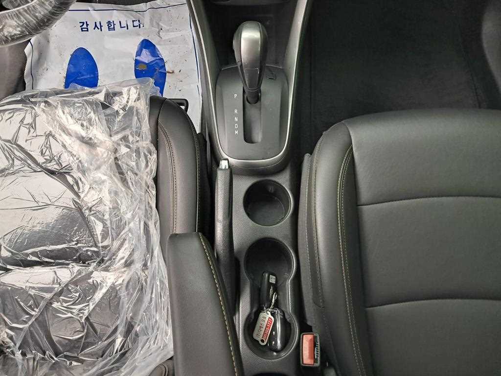 Chevrolet Trax 2021 Blanco - Importación desde Corea - HF Imports Iquique - Foto 14