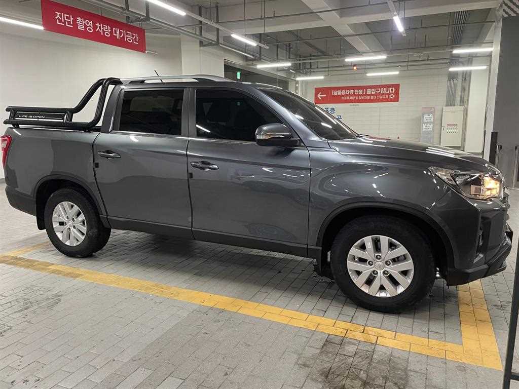 Ssangyong Rexton - Vista 2