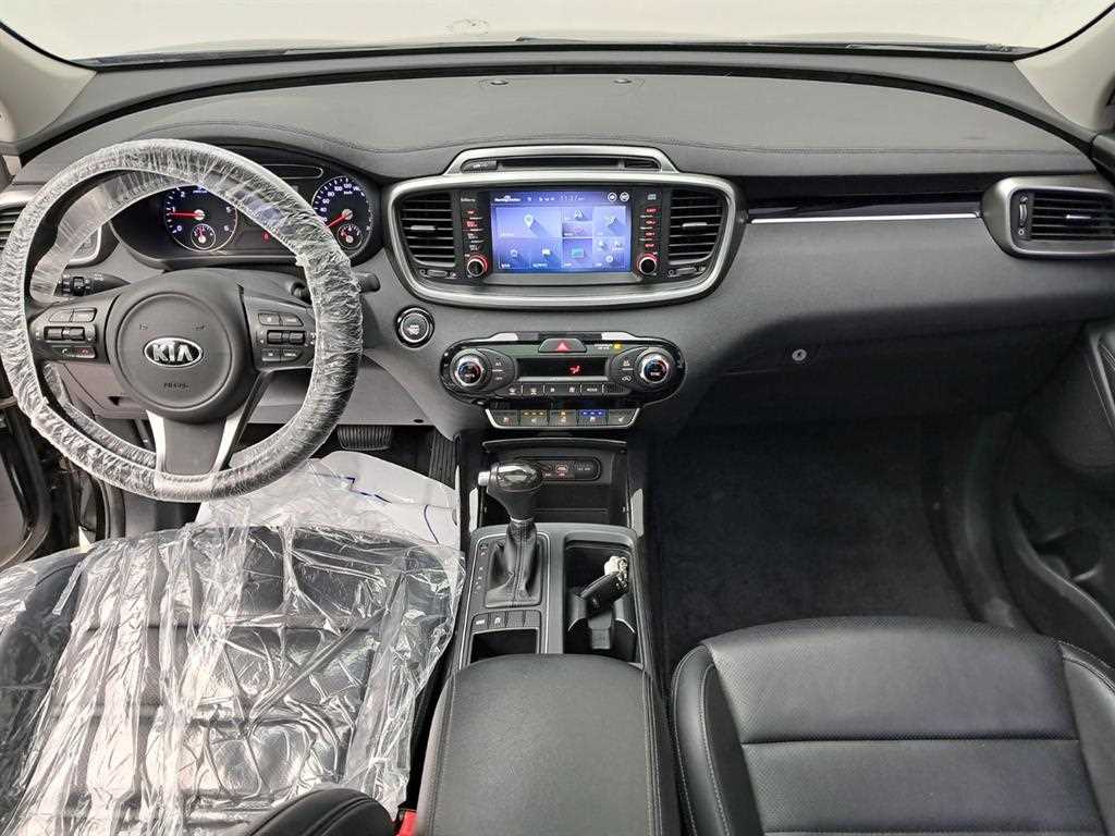 KIA Sorento - Vista 6
