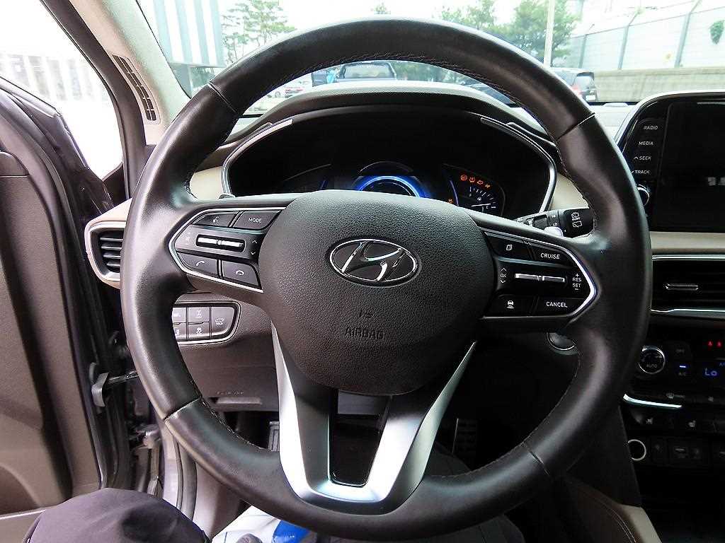 HYUNDAI Santa Fe - Vista 8