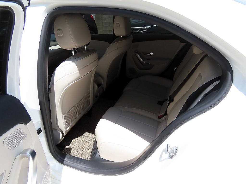 Mercedes Benz A Class - Vista 6