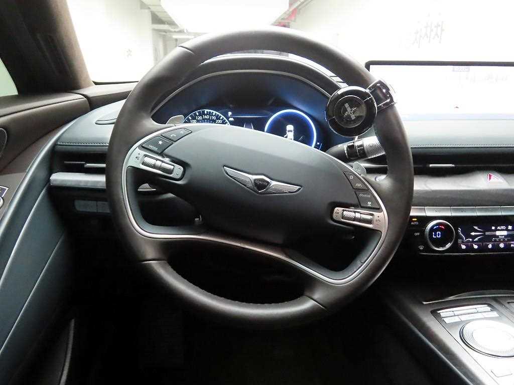 Genesis G80 - Vista 7