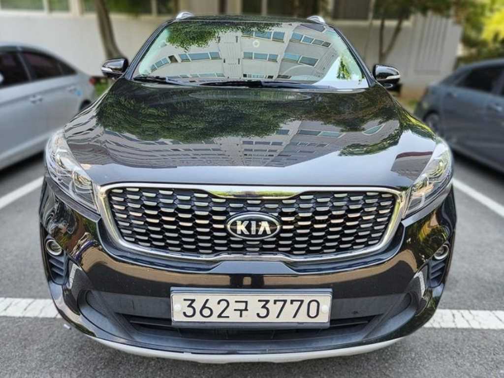 KIA Sorento 2018 Negro - Importación desde Corea - HF Imports Iquique - Foto 1