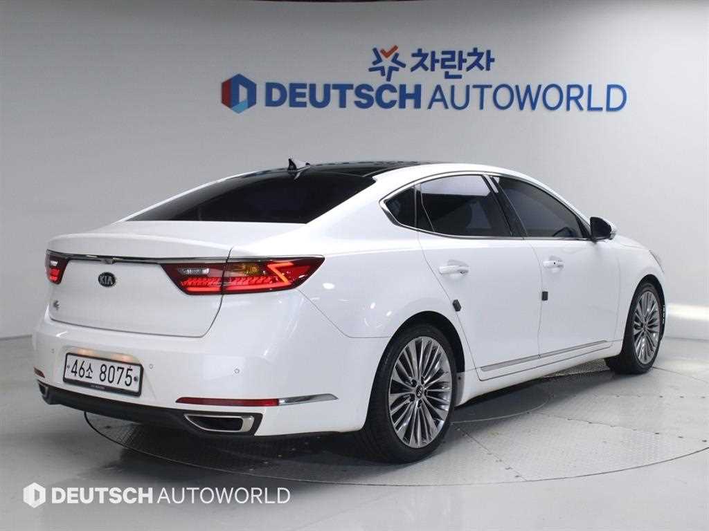 KIA K7 - Vista 2