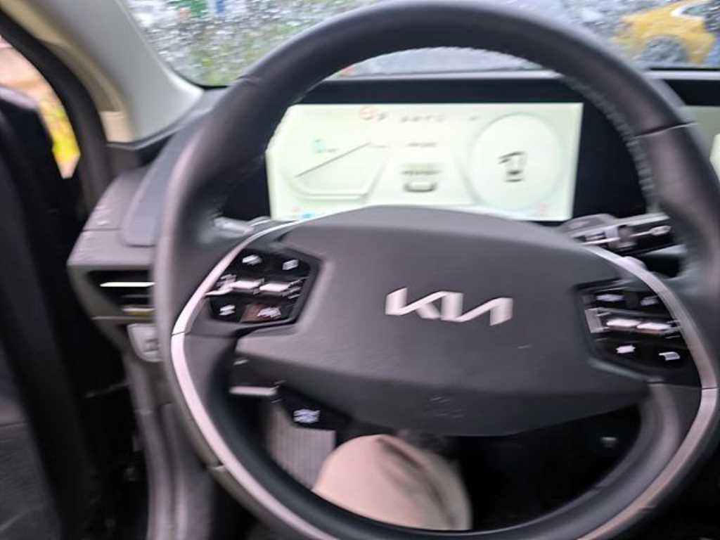 KIA EV6 - Vista 9