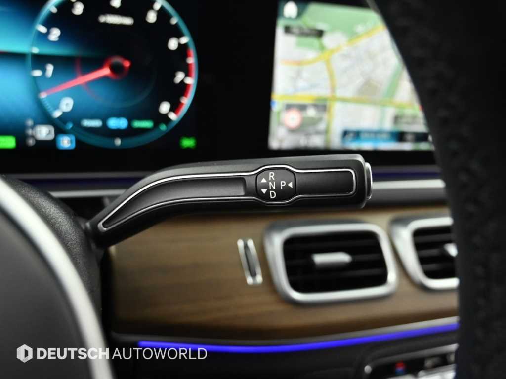 Mercedes Benz GLE Class - Vista 9