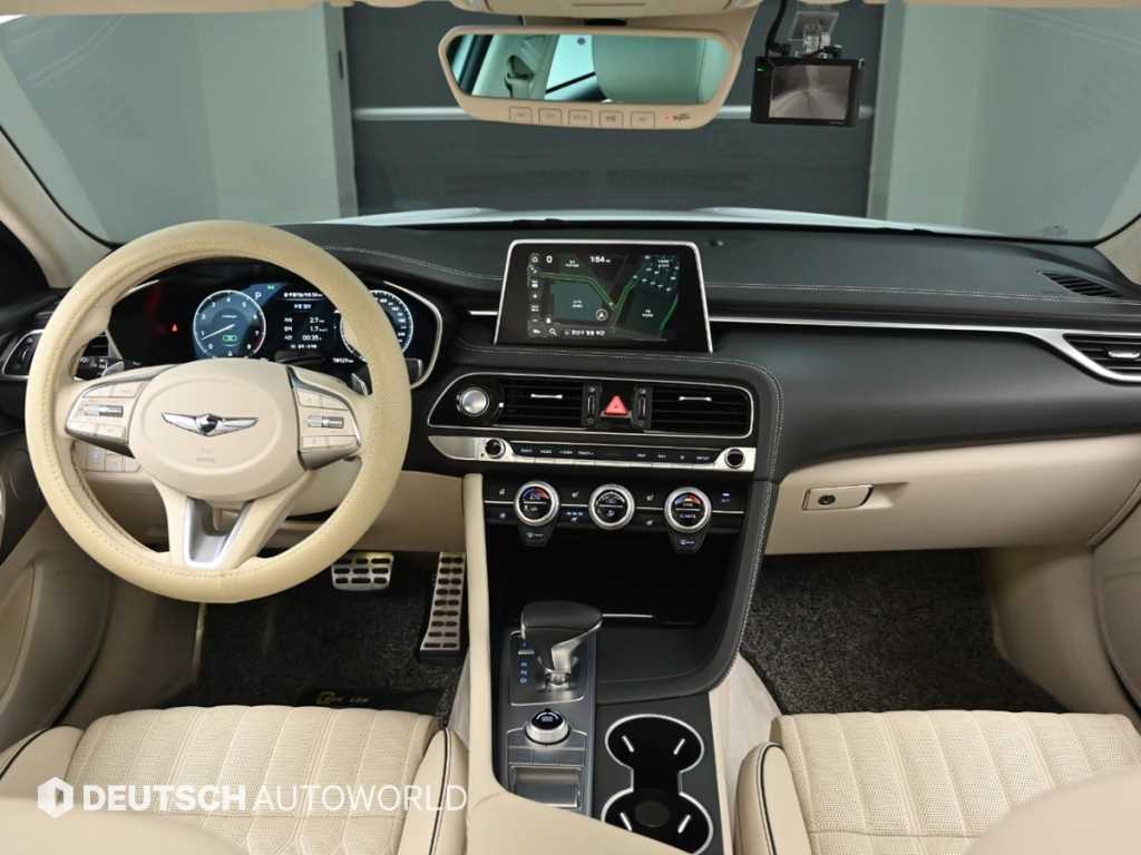 Genesis G70 - Vista 7