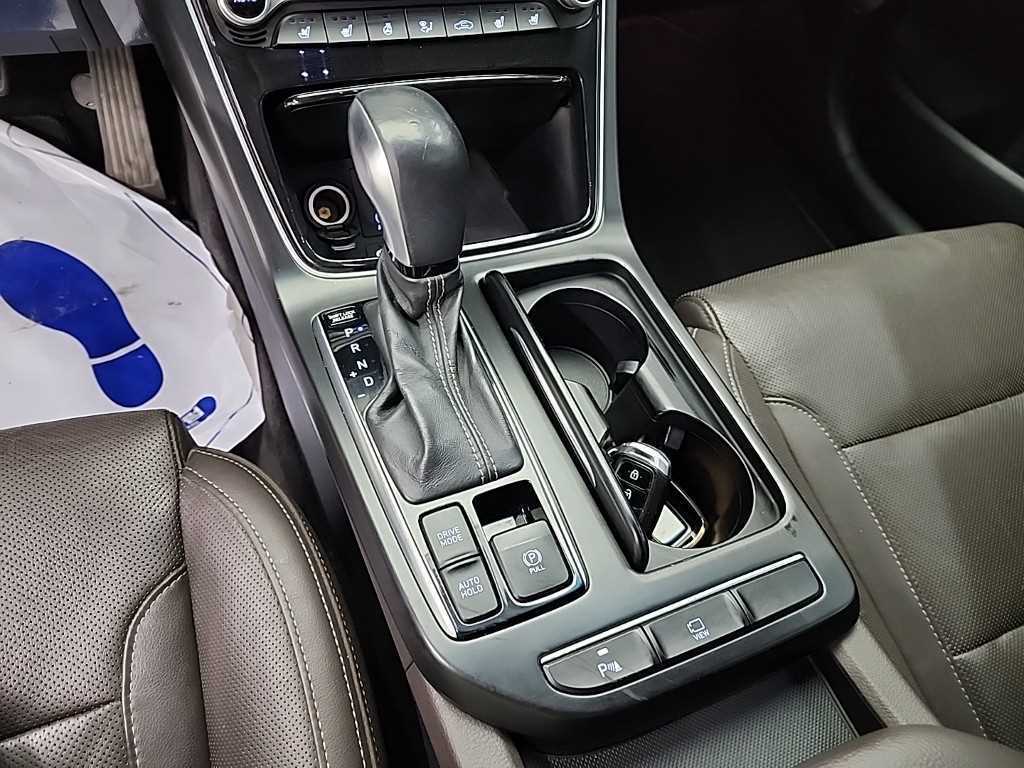 HYUNDAI Grandeur - Vista 8