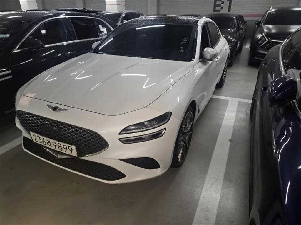 Genesis G70 - Vista 2