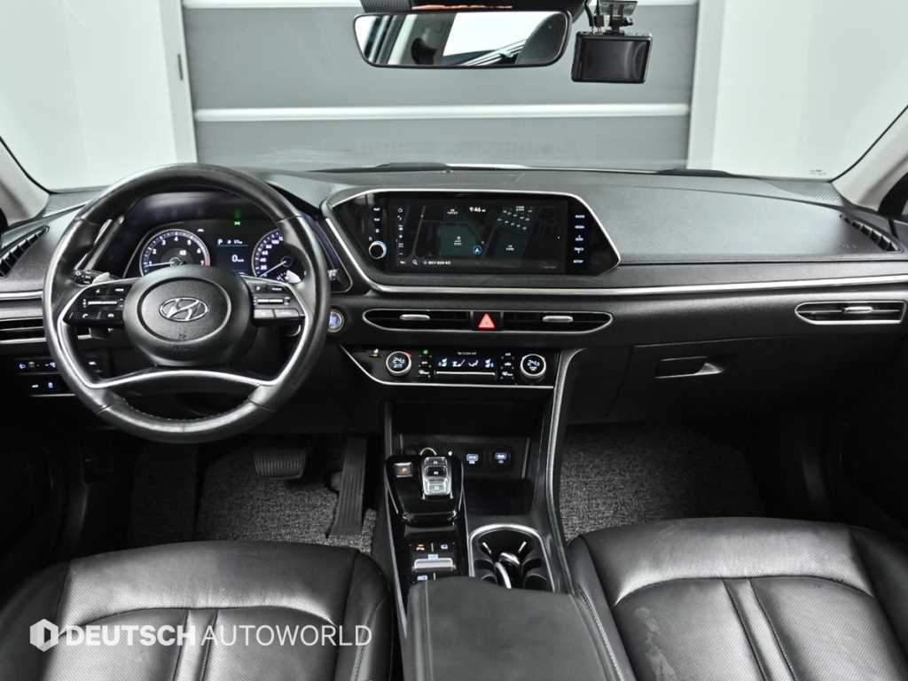 HYUNDAI Sonata - Vista 7