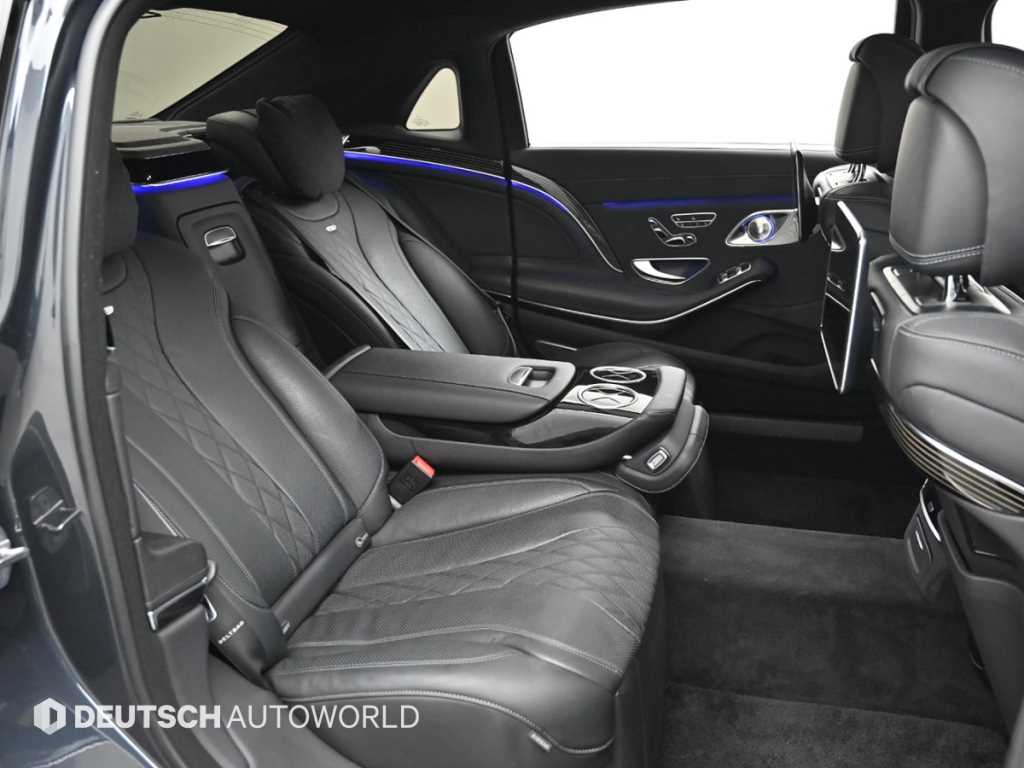 Mercedes Benz S Class - Vista 12