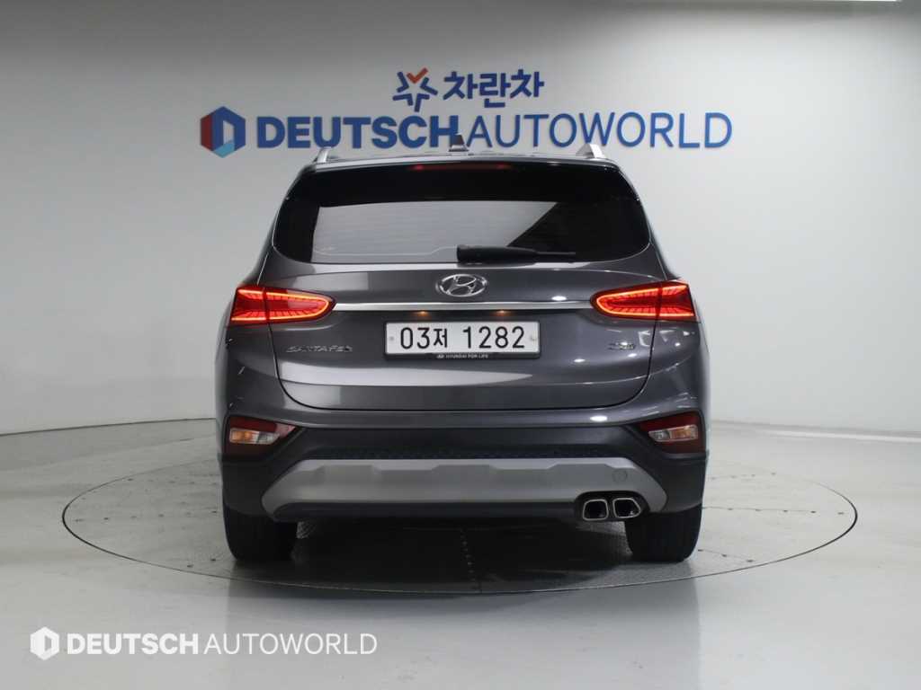 HYUNDAI Santa Fe - Vista 4