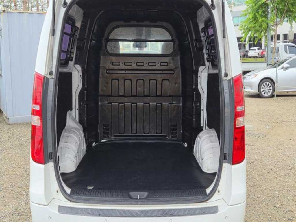 HYUNDAI Starex 2019 - Importación desde Corea - HF Imports Iquique - Foto 19