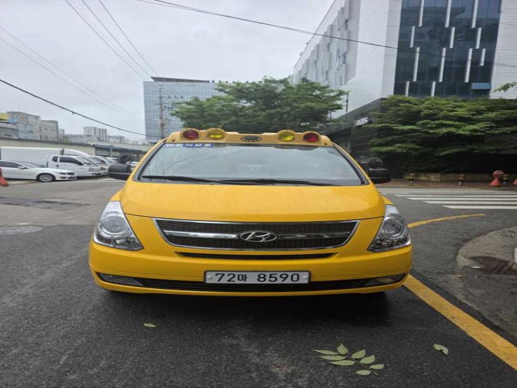 HYUNDAI Starex 2016 - Importación desde Corea - HF Imports Iquique - Foto 1