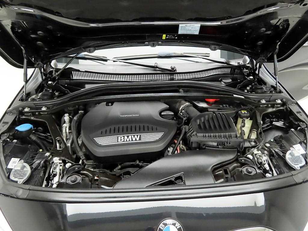 BMW 1 series 2021 Negro - Importación desde Corea - HF Imports Iquique - Foto 20