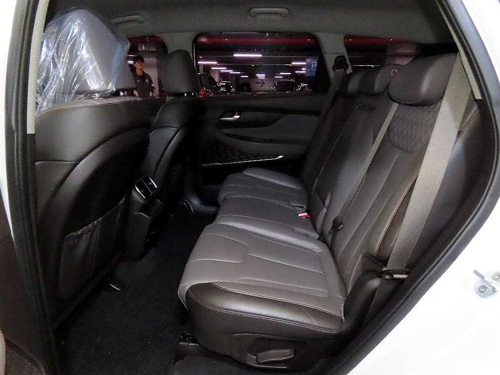 HYUNDAI Santa Fe - Vista 7