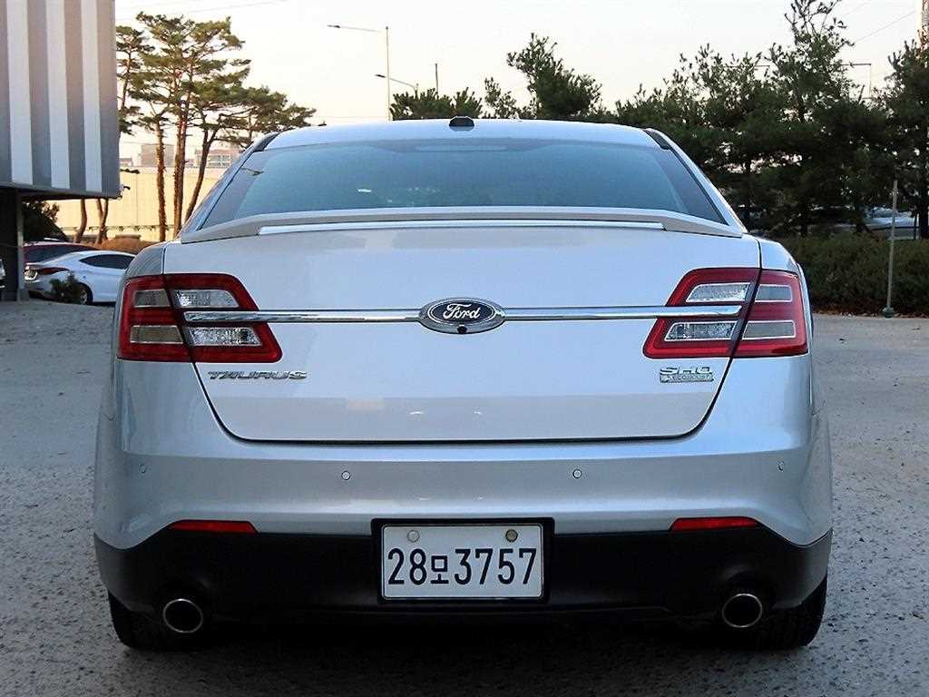 Ford Torus - Vista 4