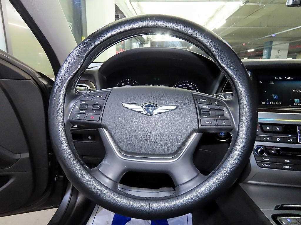 Genesis G80 - Vista 8