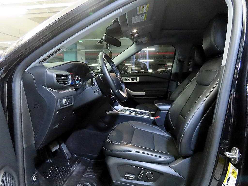 Ford Explorer - Vista 6